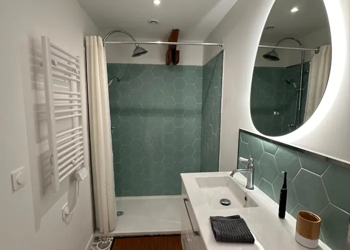 Les Jardins De Aparthotel Reville